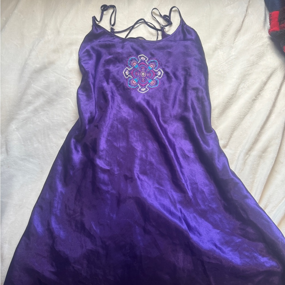 Purple Embroidered Women's Nightgown